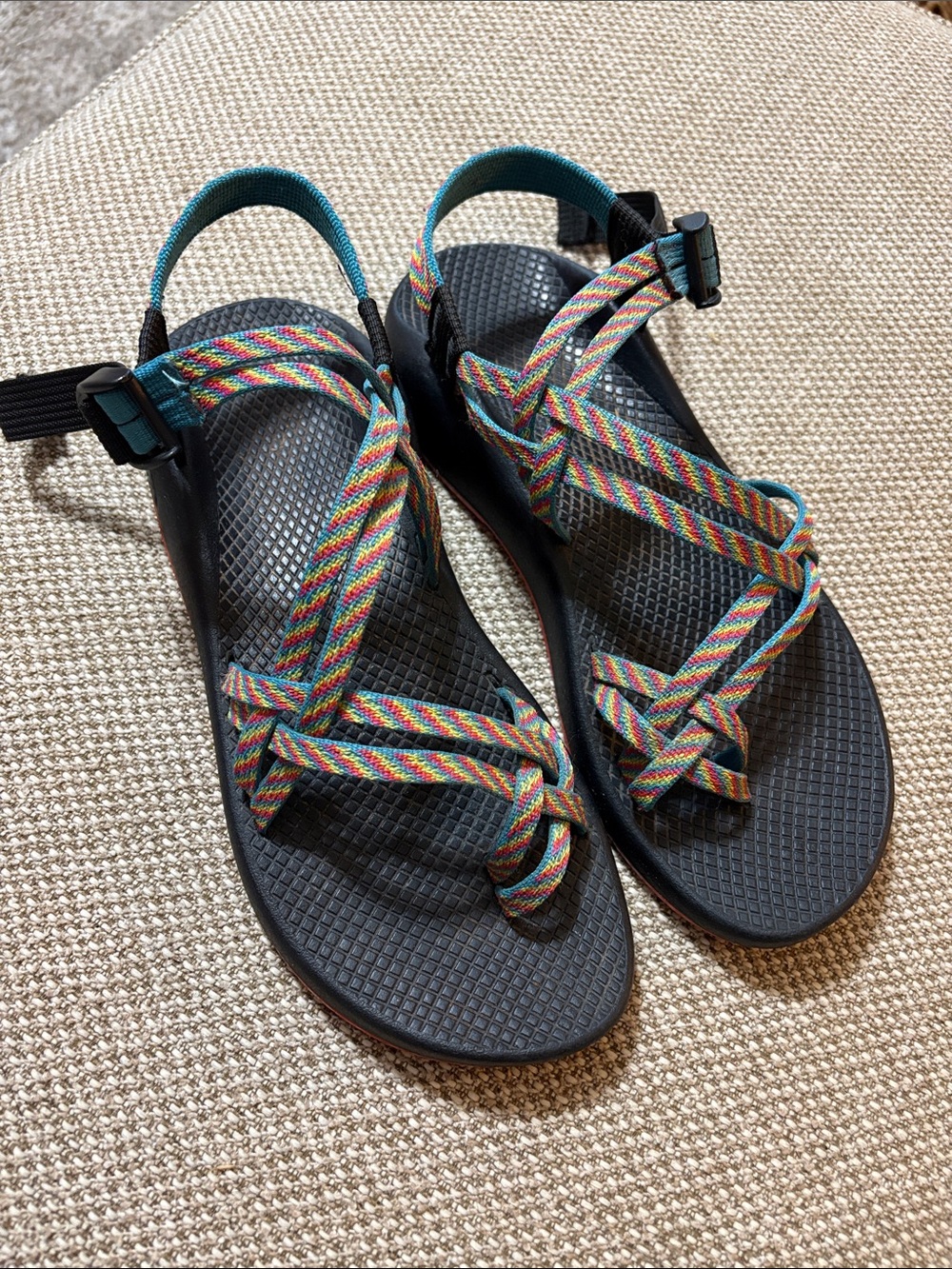 Chaco ZX 2 Rainbow Yampa Fiesta Hiking Water Vibram Strappy Sandals